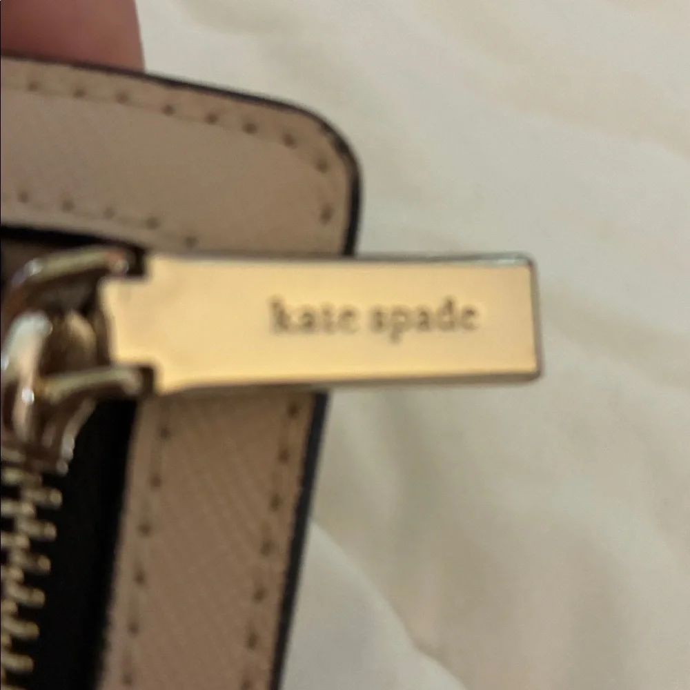 Kate Spade Black and‎ Cream Wallet